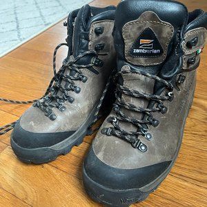 Zamberlan 1107 Virtex GORE TEX RR Hiking Boots- Women's Size 9, Men's Size 7H